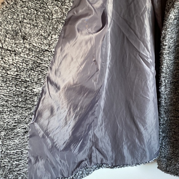 Stoosh fuzzy grey coat size medium. - Picture 8 of 13